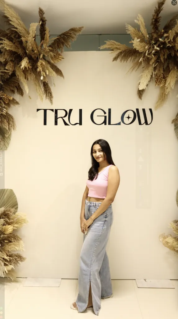 Tru Glow Branding
